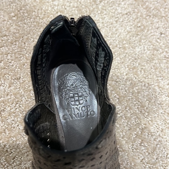 Vince Camuto Taupe Suede Booties Size 5 - Picture 2 of 7